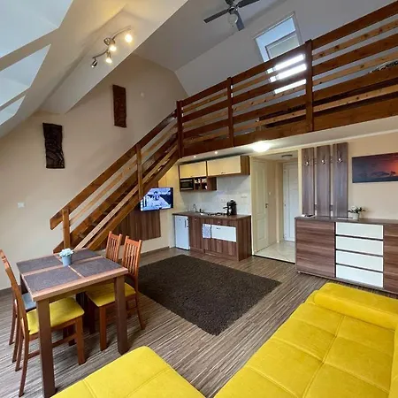 Gyulai Brill Apartman Exterior photo