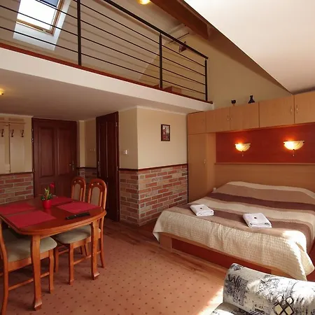 Gyulai Brill Apartman Exterior photo