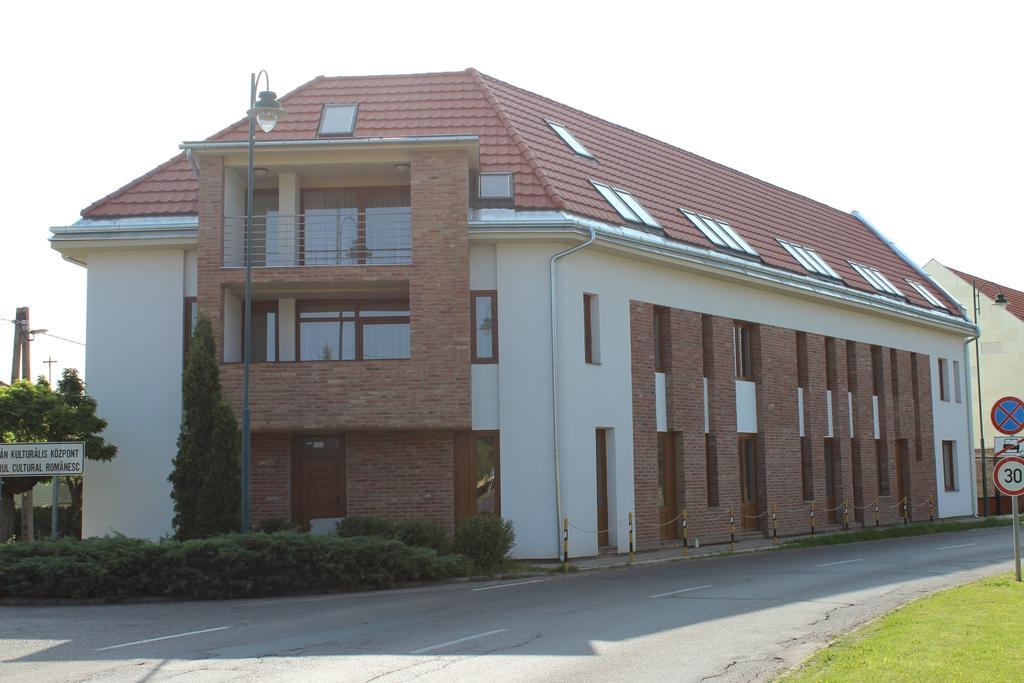 Gyulai Brill Appartement